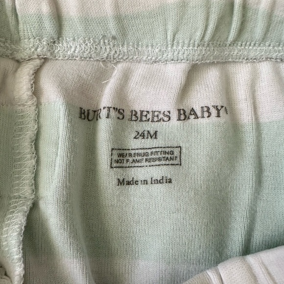 Burt’s Bees Bundle, Two Piece Pajamas, Size 24 Months - Picture 7 of 7